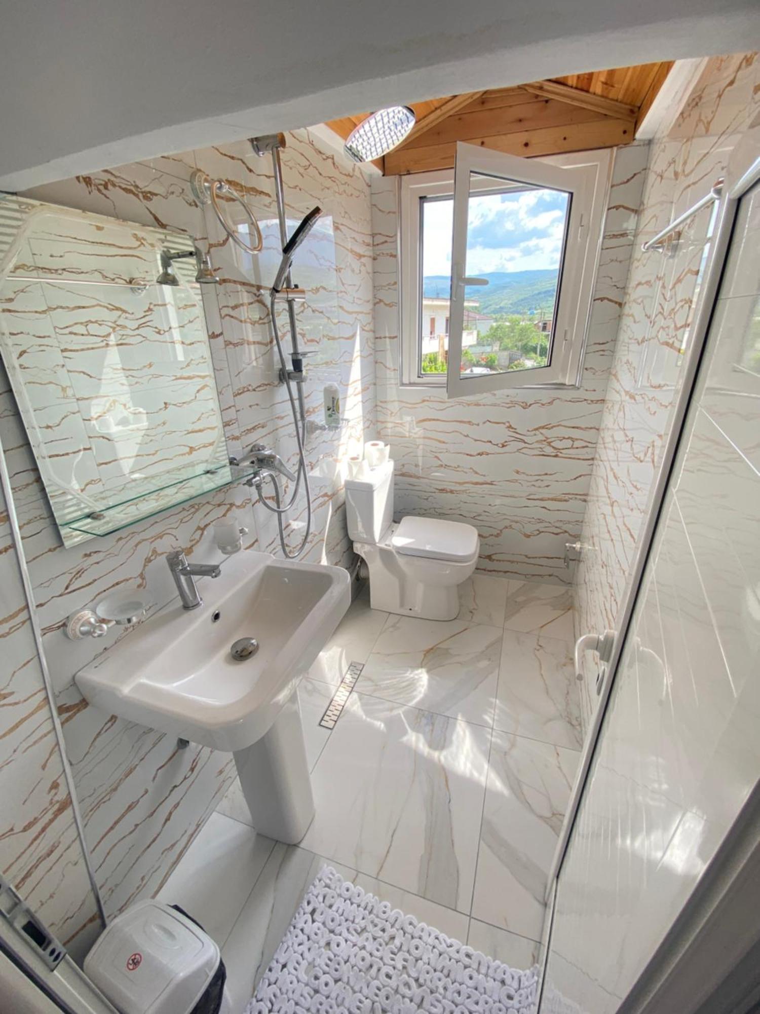 Guest House Rean Berat Dış mekan fotoğraf